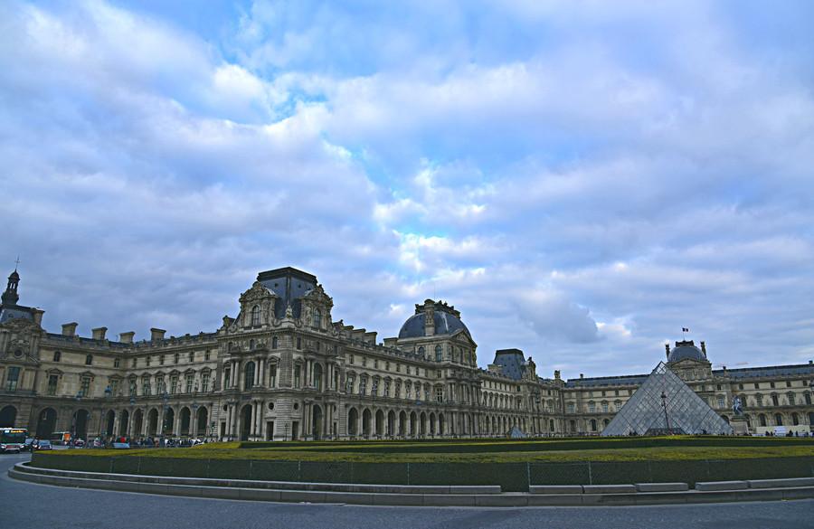 詳細介紹如何注冊法國公司及申請注冊法國商標